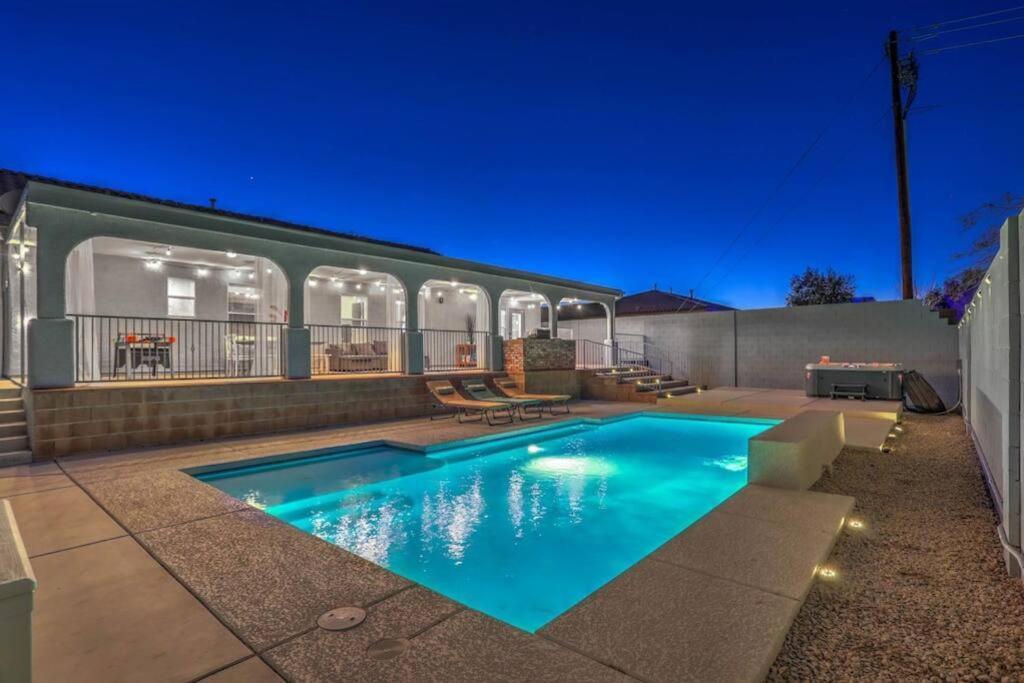 Cozy Desert Retreat - Pool, Spa, Views Henderson Exteriér fotografie